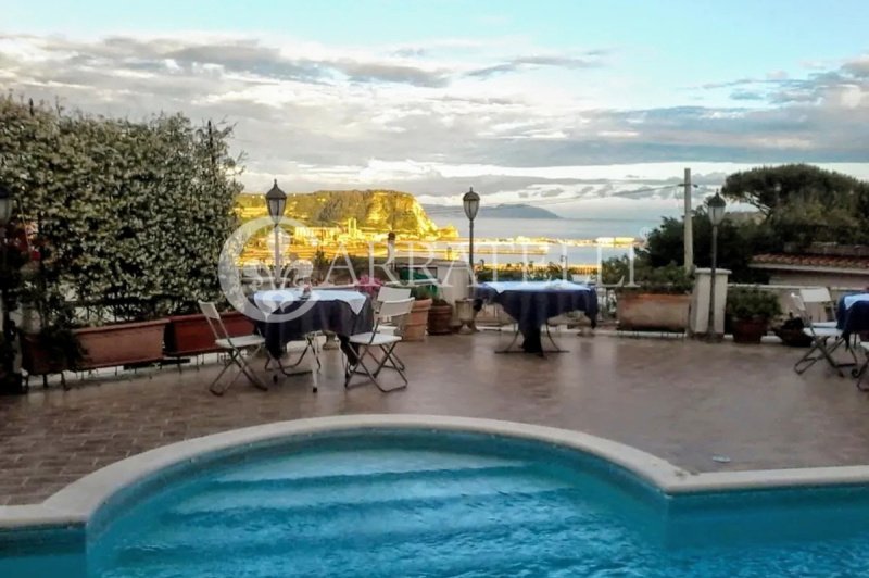 Villa in Pozzuoli