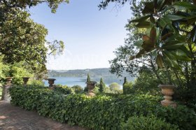 Moradia em Castel Gandolfo