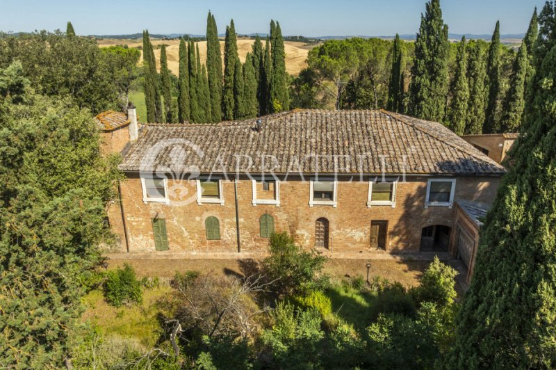 Moradia em Monteroni d'Arbia