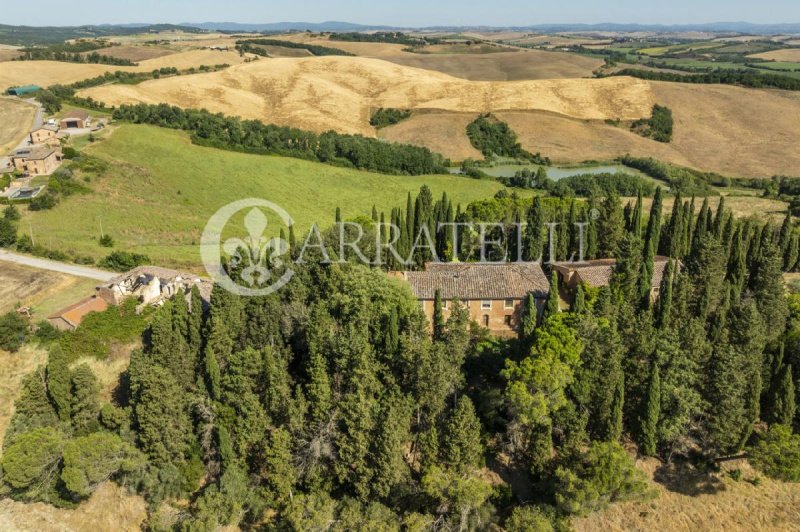 Moradia em Monteroni d'Arbia