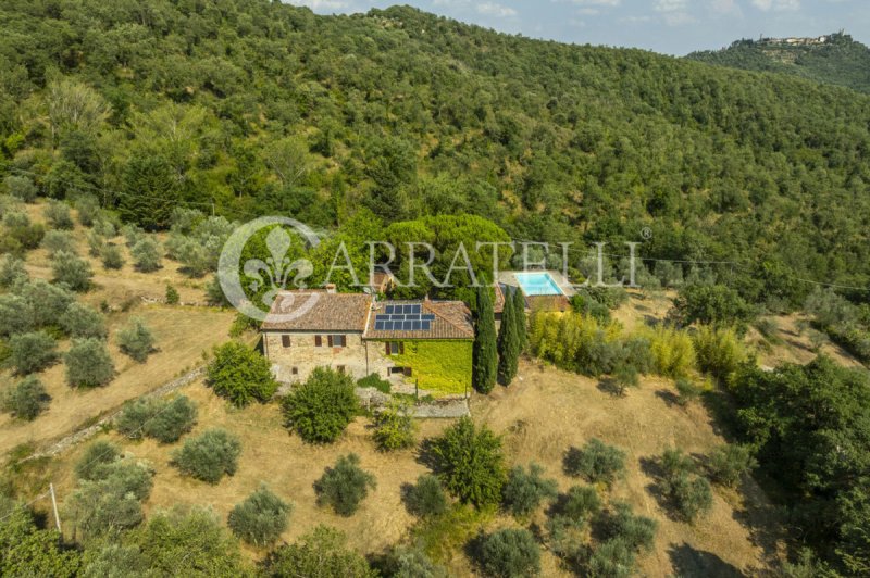Klein huisje op het platteland in Laterina Pergine Valdarno