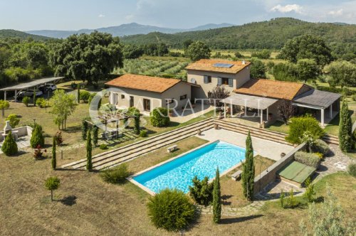 Casa de fazenda em Roccastrada