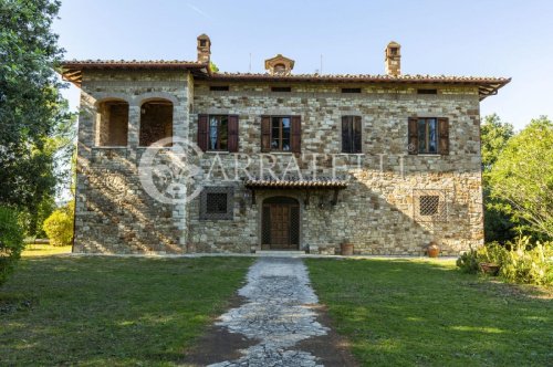 Villa a Todi