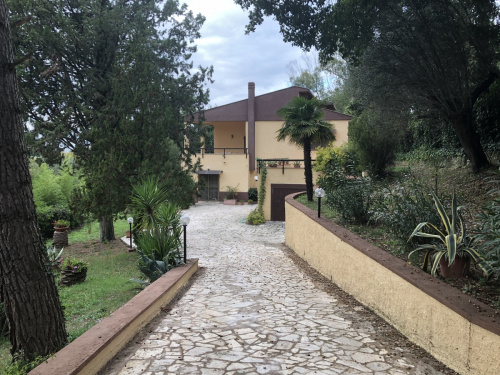 Villa i Guidonia Montecelio