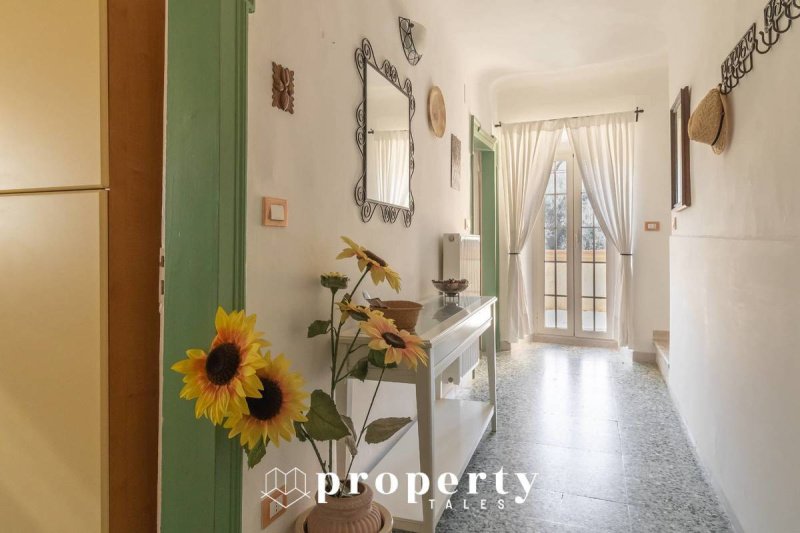 Detached house in Montalto delle Marche