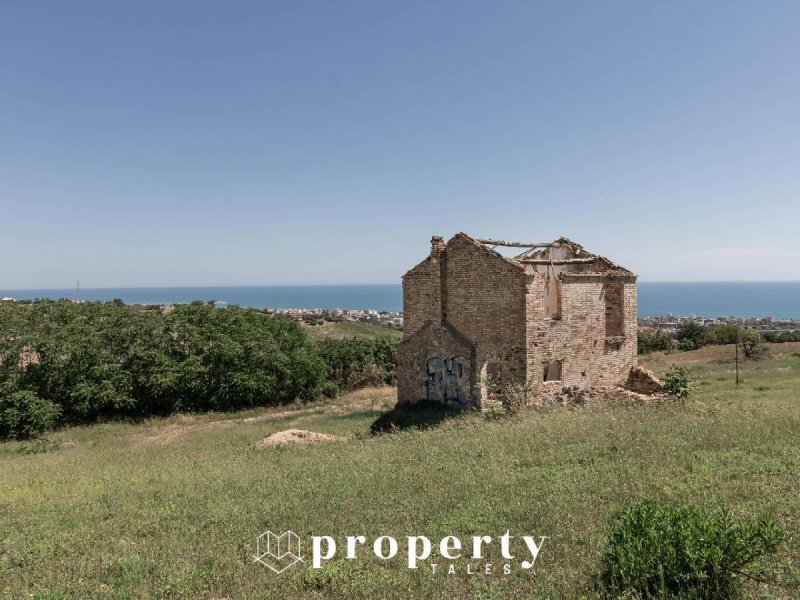 Farmhouse in San Benedetto del Tronto