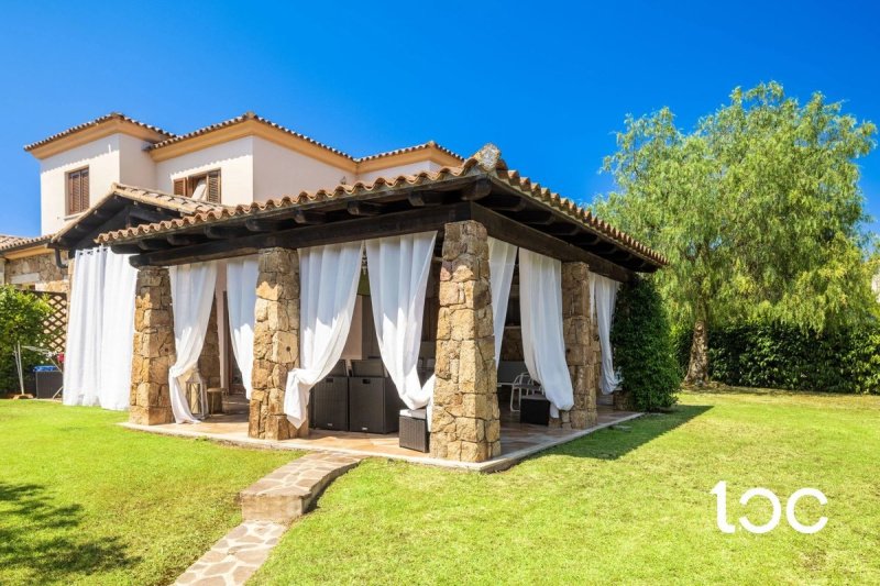 Villa en San Teodoro