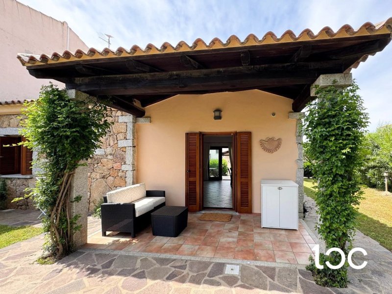 Villetta a schiera a Loiri Porto San Paolo