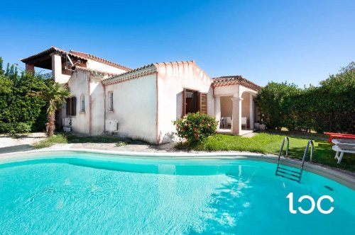 Terraced house in San Teodoro