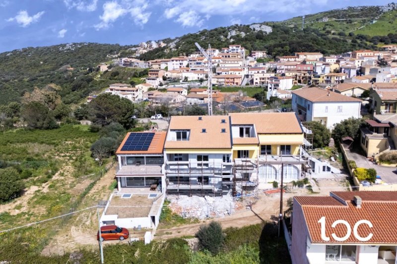 Maison à Trinità d'Agultu e Vignola