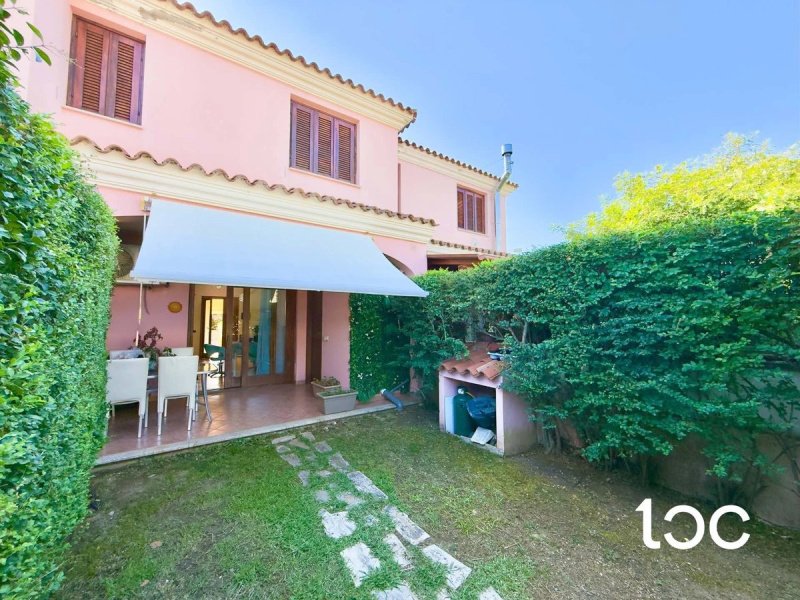 Villetta a schiera a San Teodoro