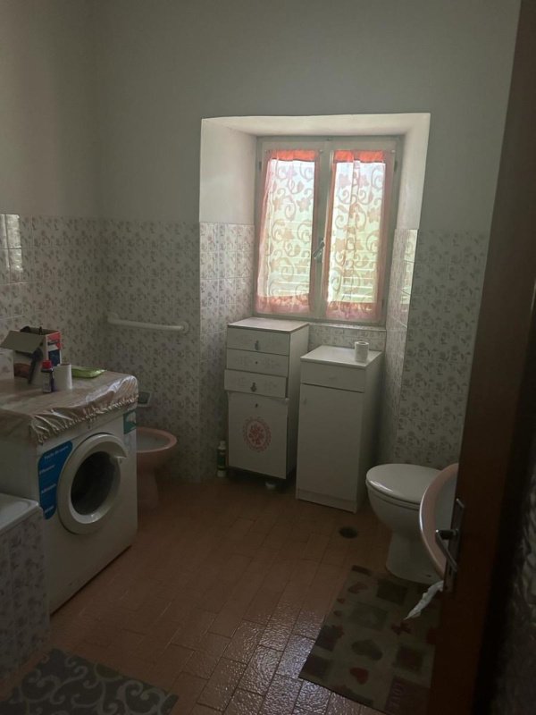 Semi-detached house in Cortemilia