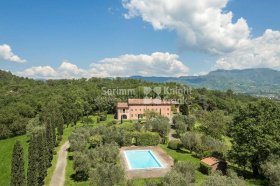 Hus på landet i Lucca