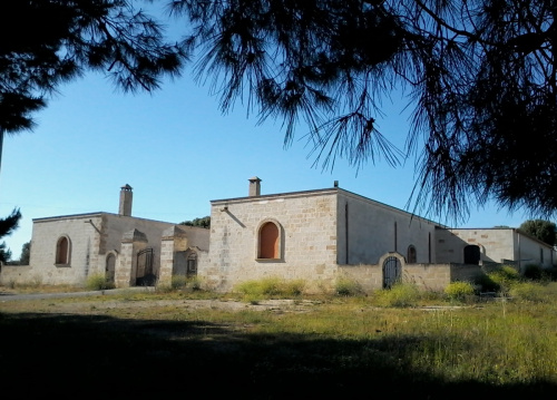 Masseria (lantgårdshus) i Maruggio