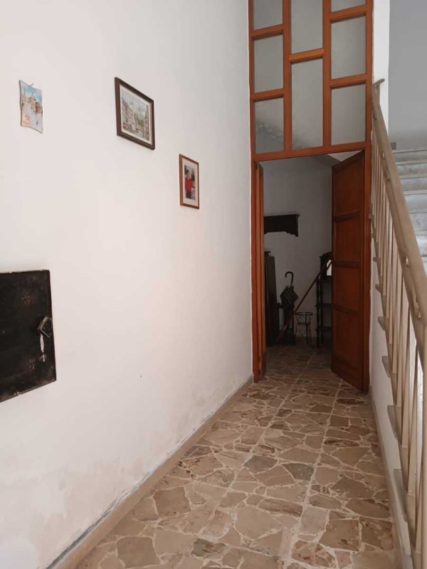 阿韦特拉纳公寓