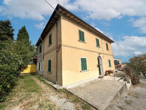 House in Collesalvetti