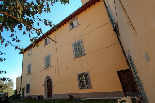 Lägenhet i Casciana Terme Lari