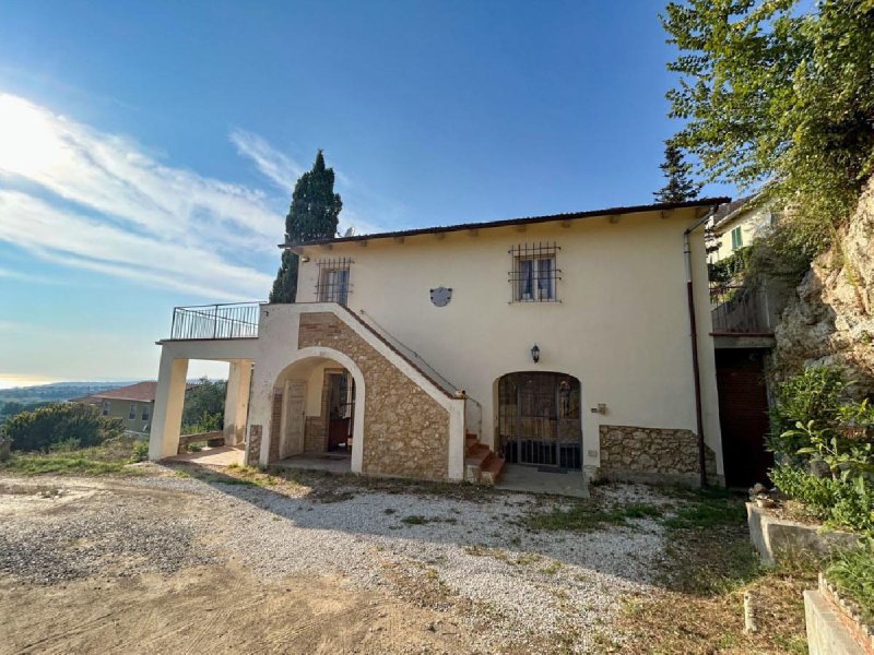 House in Rosignano Marittimo