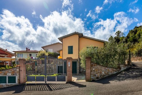 House in Rosignano Marittimo