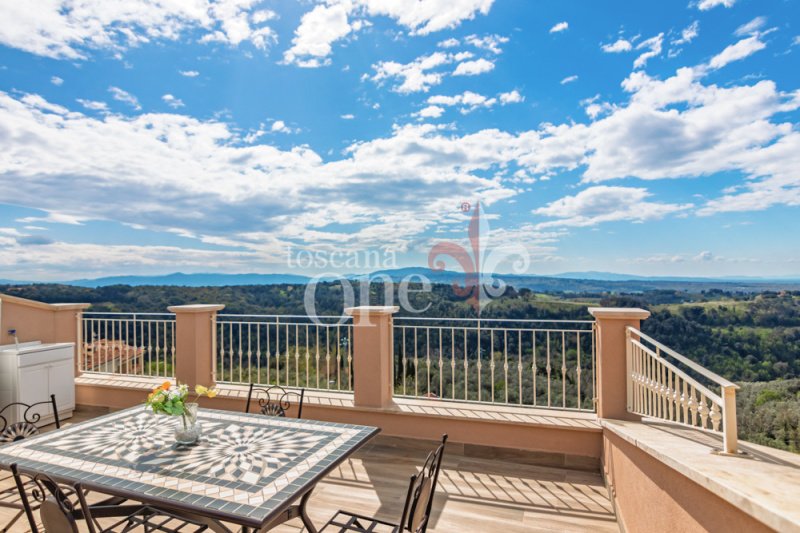 Apartamento em Riparbella