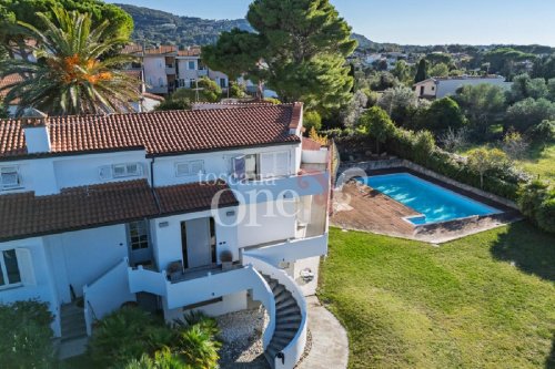 Villa in Livorno