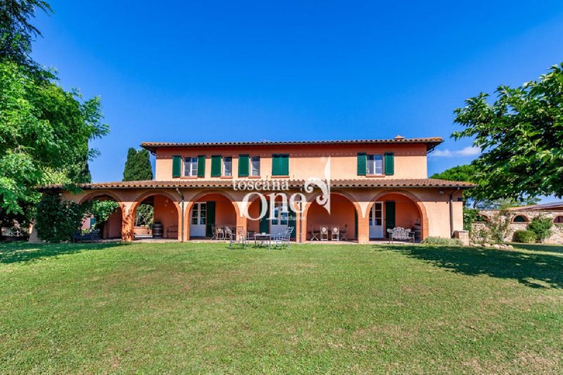 Huis in Crespina Lorenzana