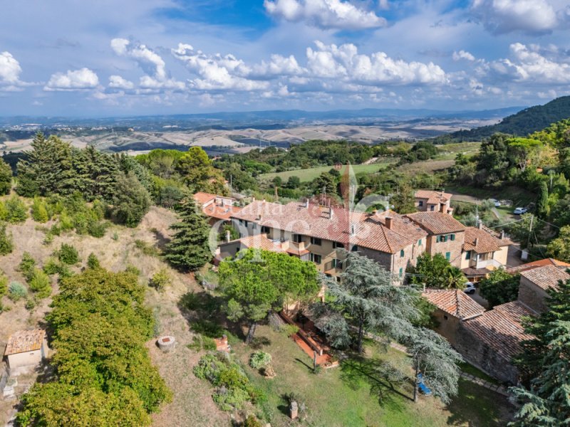 Half-vrijstaande woning in Casciana Terme Lari