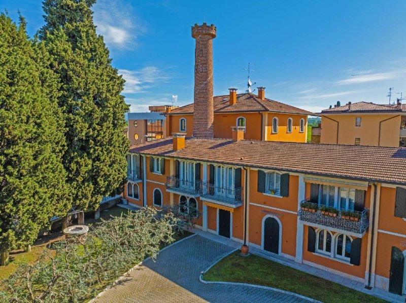 Edificio en Castelnuovo del Garda