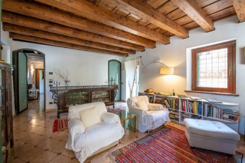 Особняк из двух квартир в Верона