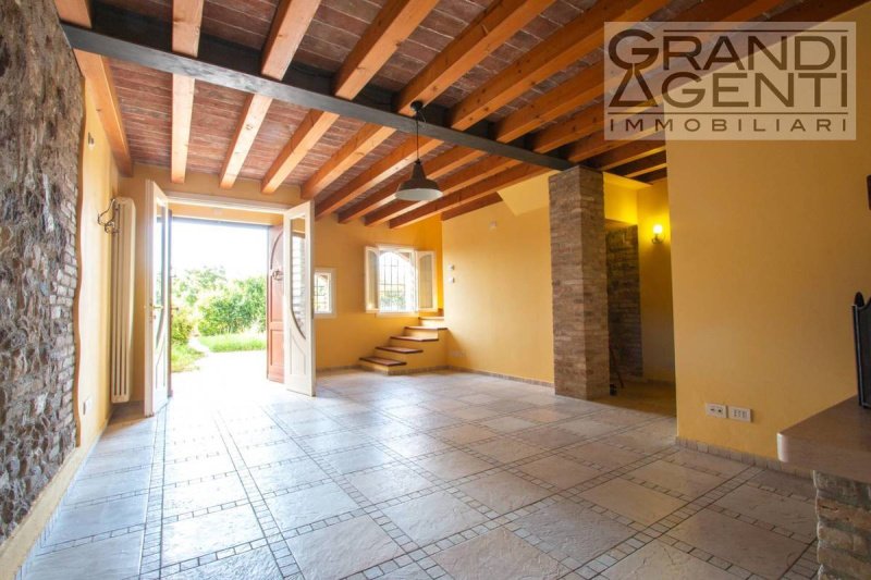 Terraced house in Peschiera del Garda