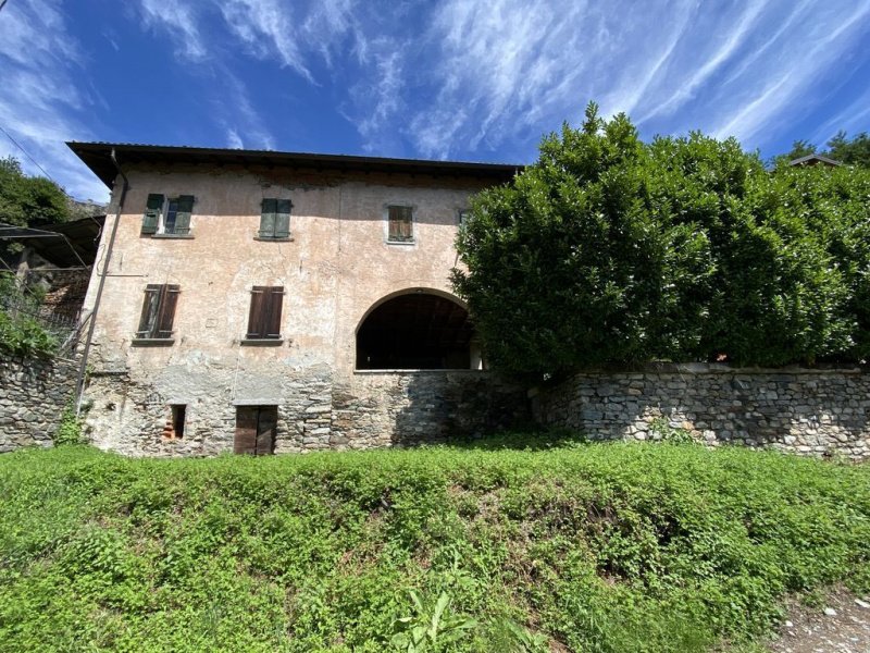 Cabaña en Gravedona ed Uniti