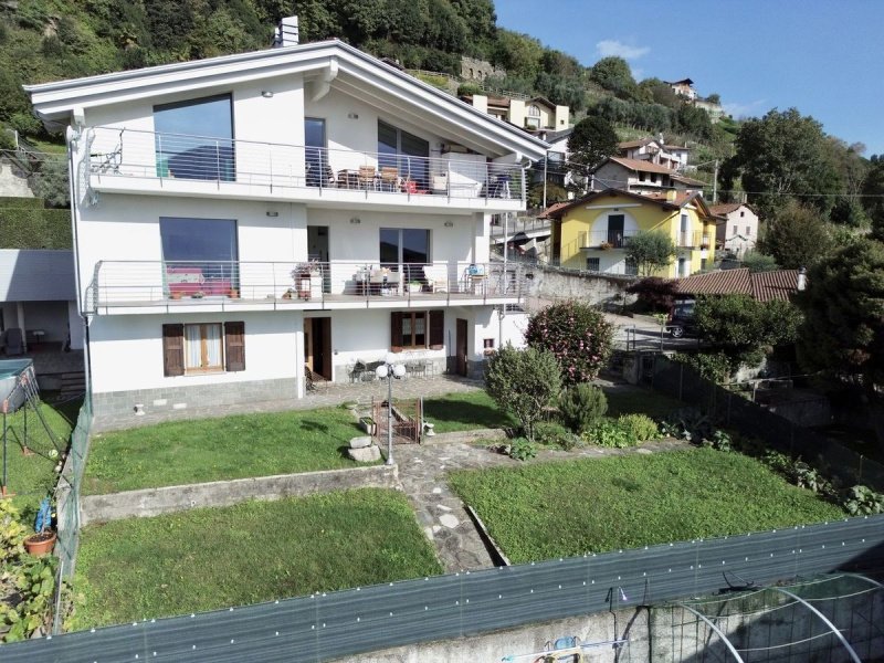 Self-contained apartment in Domaso