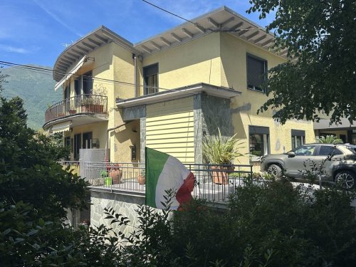 Self-contained apartment in Dervio