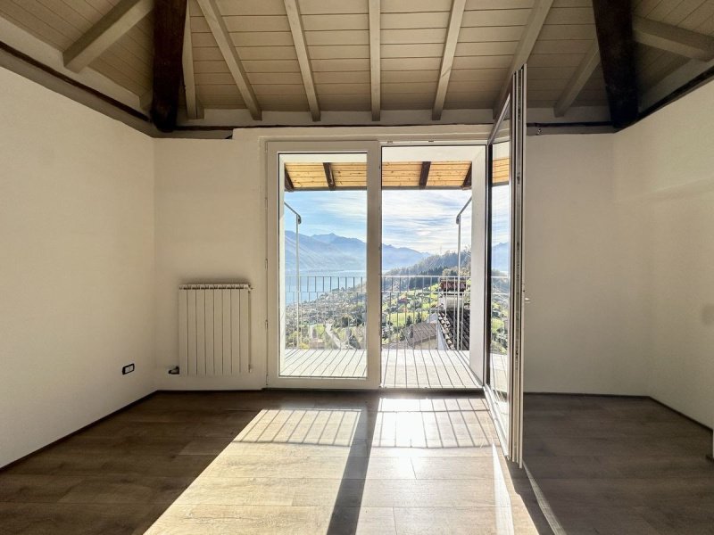 Apartamento em Musso