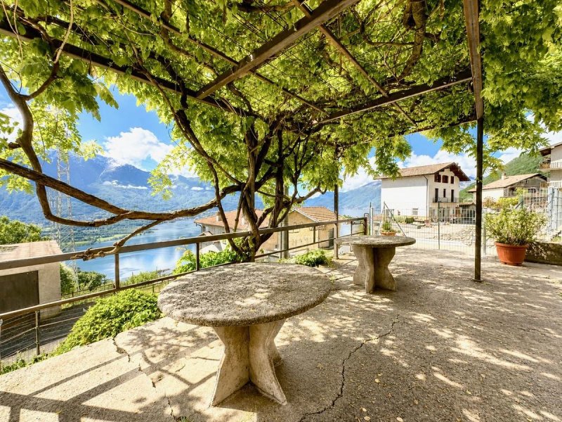 杰拉拉里奥独立公寓