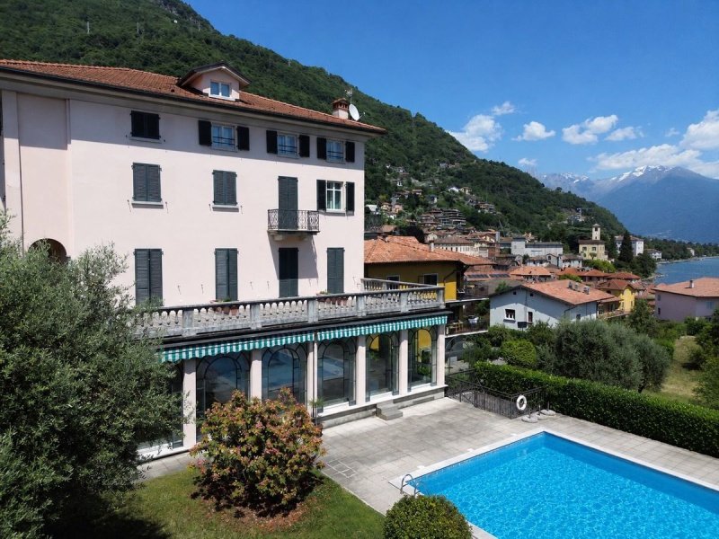 Hotell i Gravedona ed Uniti