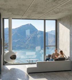 Villa in Gravedona ed Uniti