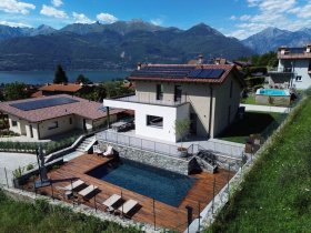 Villa in Colico