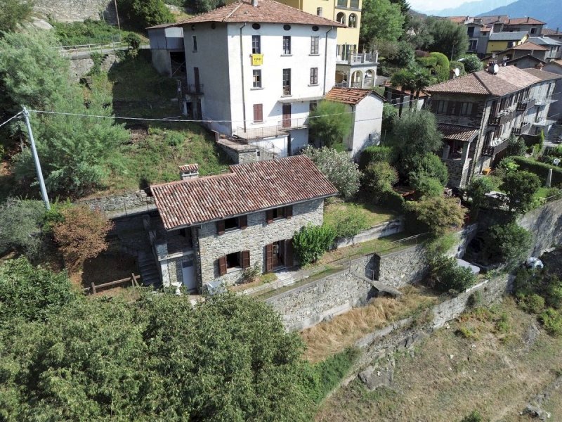 Vrijstaande woning in San Siro