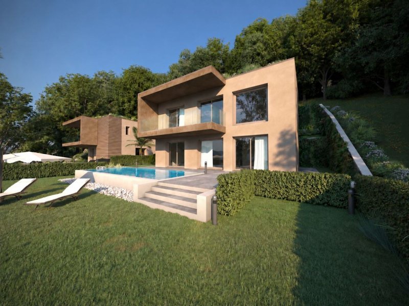 Villa in Gera Lario