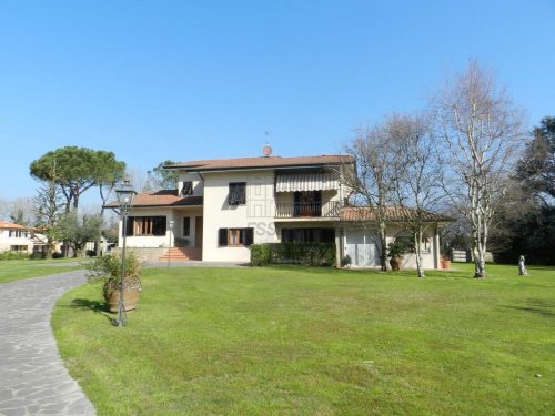 Villa in Lucca