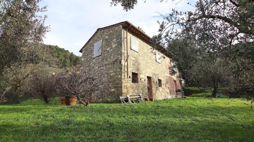 Klein huisje op het platteland in Lucca