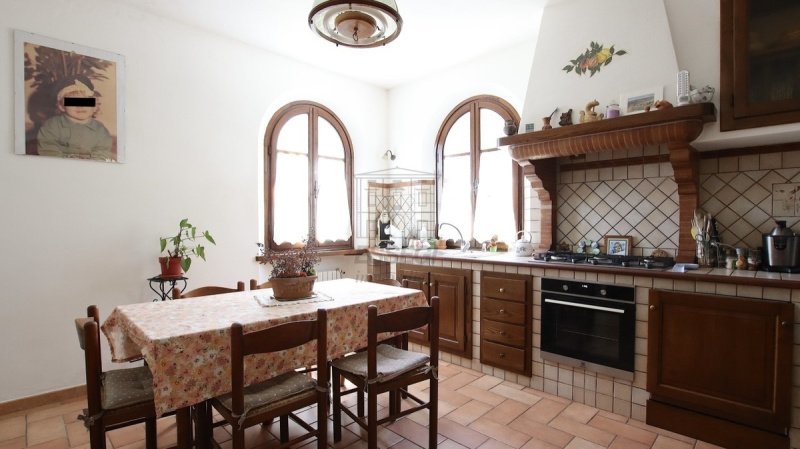 Отдельно стоящий дом в Капаннори