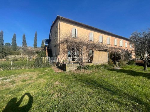 Solar em Lucca