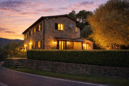 Farmhouse in Pescia
