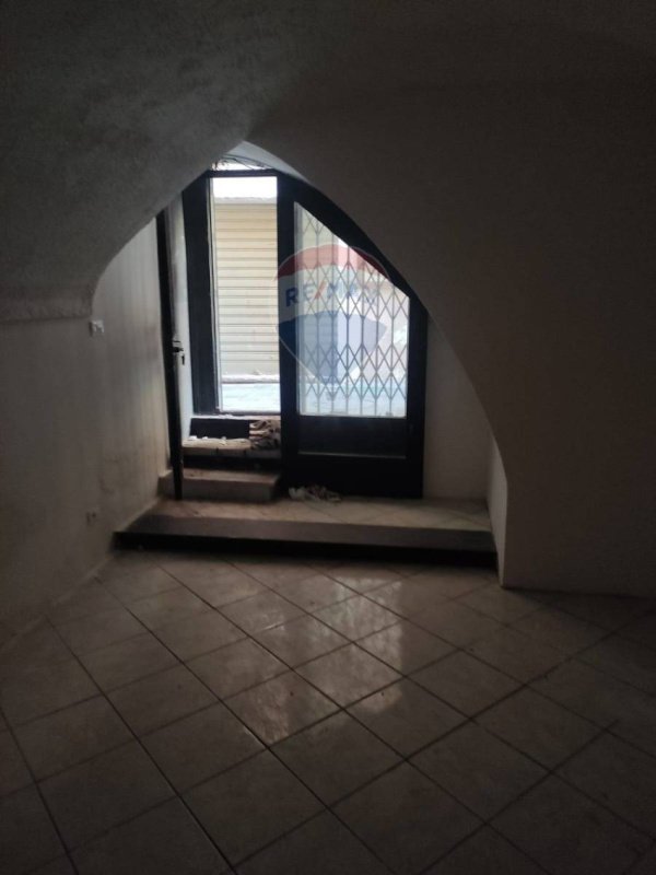Edifício comercial em Sanremo