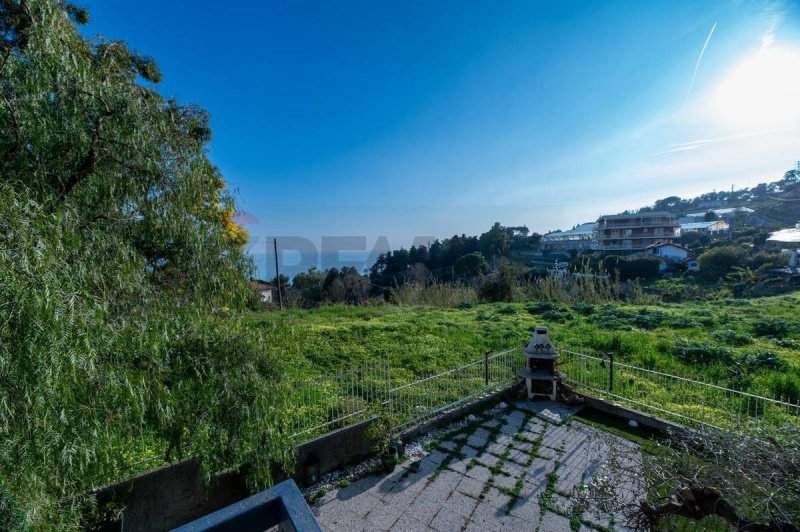 Apartamento em Sanremo