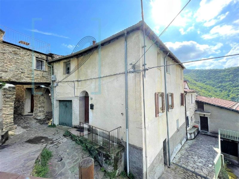 House in Borghetto d'Arroscia
