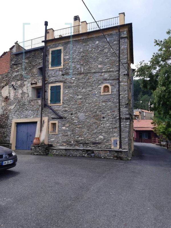 Hus i Borghetto d'Arroscia