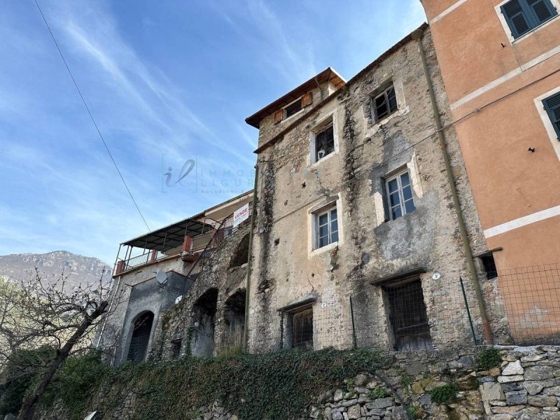 Haus in Castelbianco